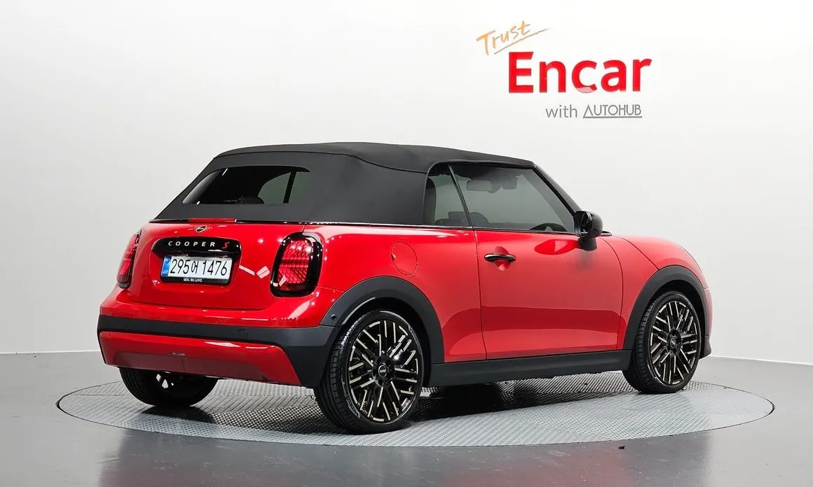 Mini Cooper Convertible 2025 из KR, фото 6