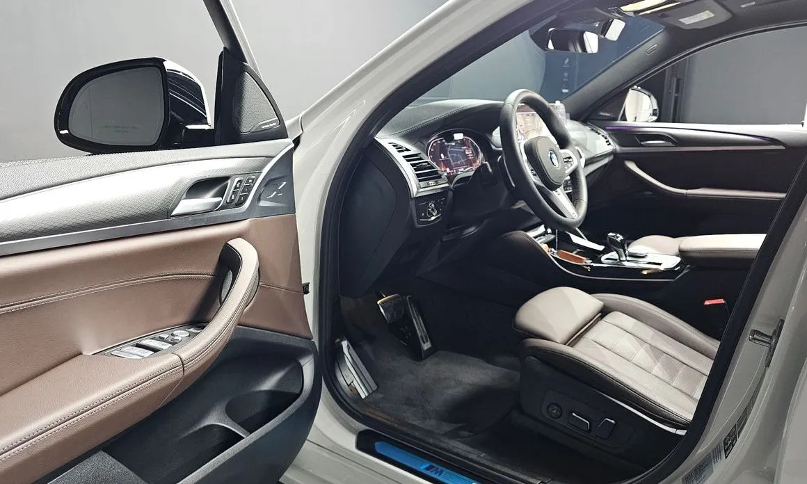 BMW X4 2025 из KR, фото 4