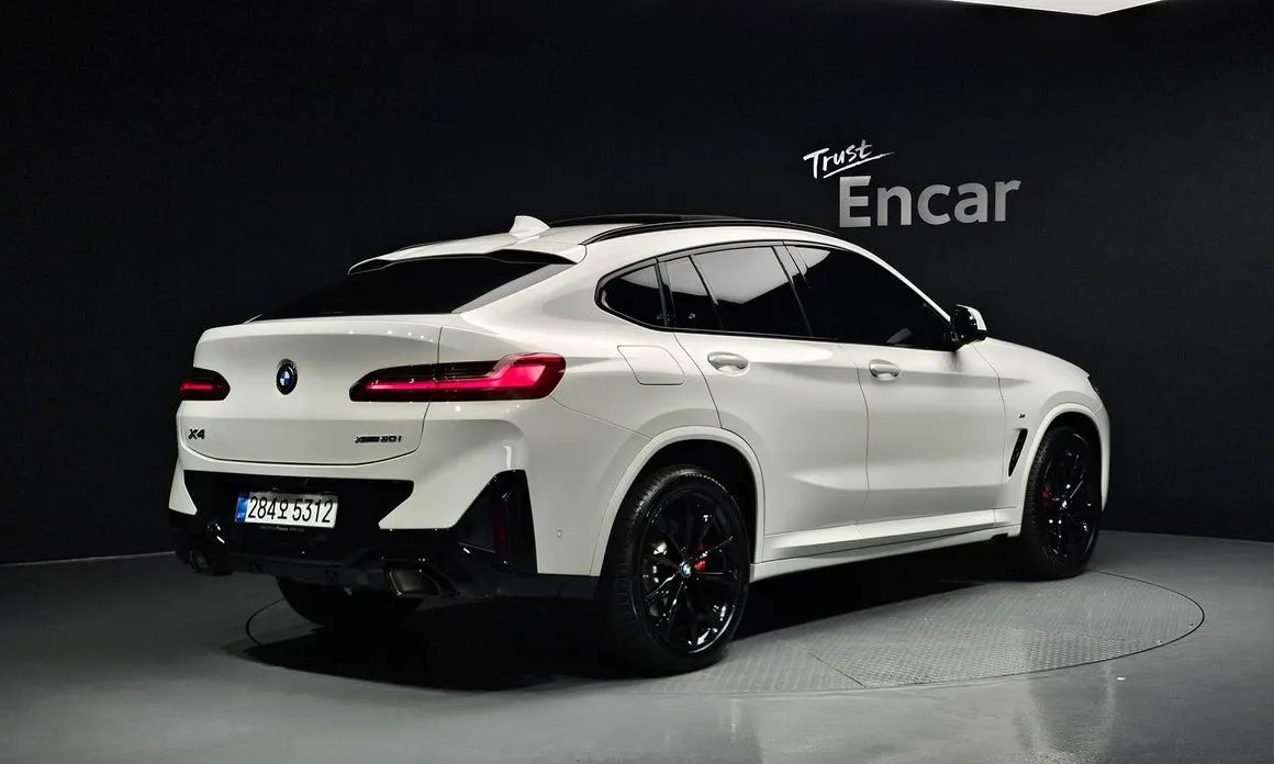 BMW X4 2025 из KR, фото 9