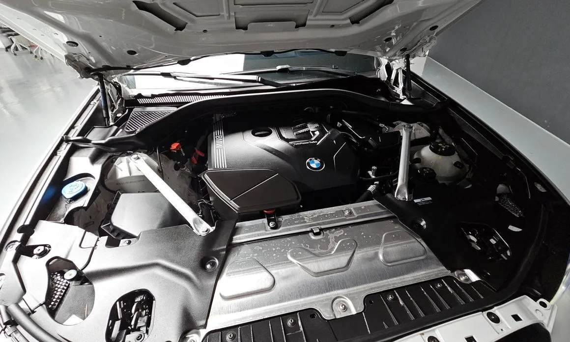 BMW X4 2025 из KR, фото 8