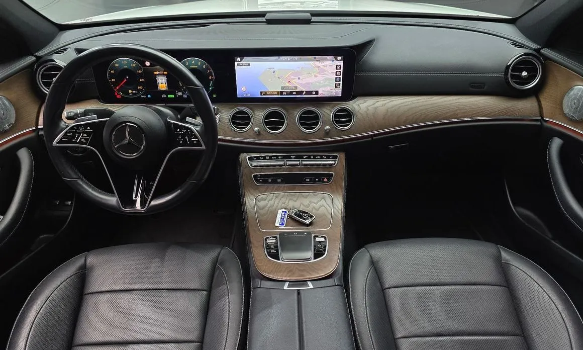 Mercedes-Benz E-Class 2021 из KR, фото 10