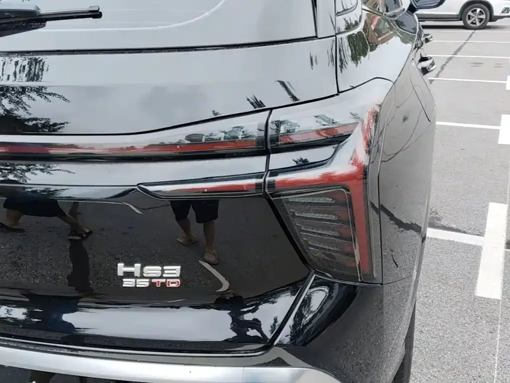 Hongqi HS3 2024 из CN, фото 2