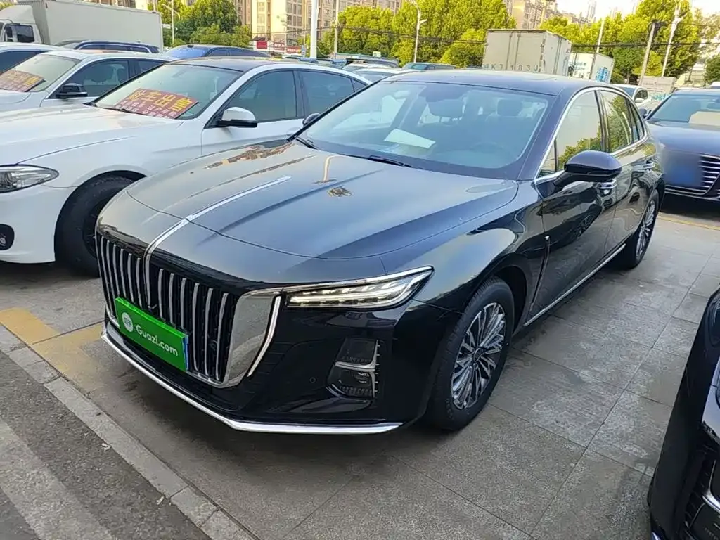 Hongqi H5 — фото 1