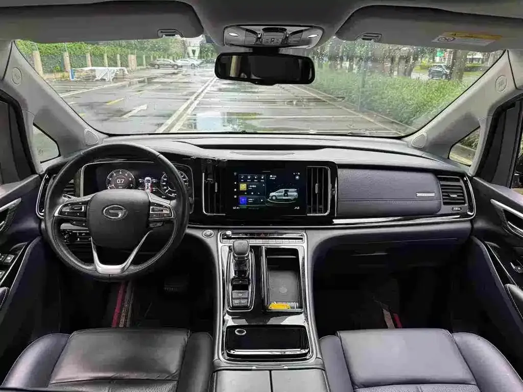 GAC Motor Trumpchi M8 — фото 3