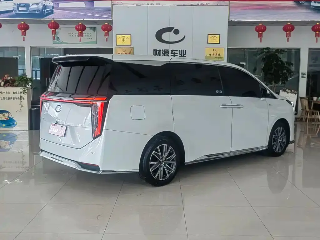 GAC Motor Trumpchi M8 — фото 4