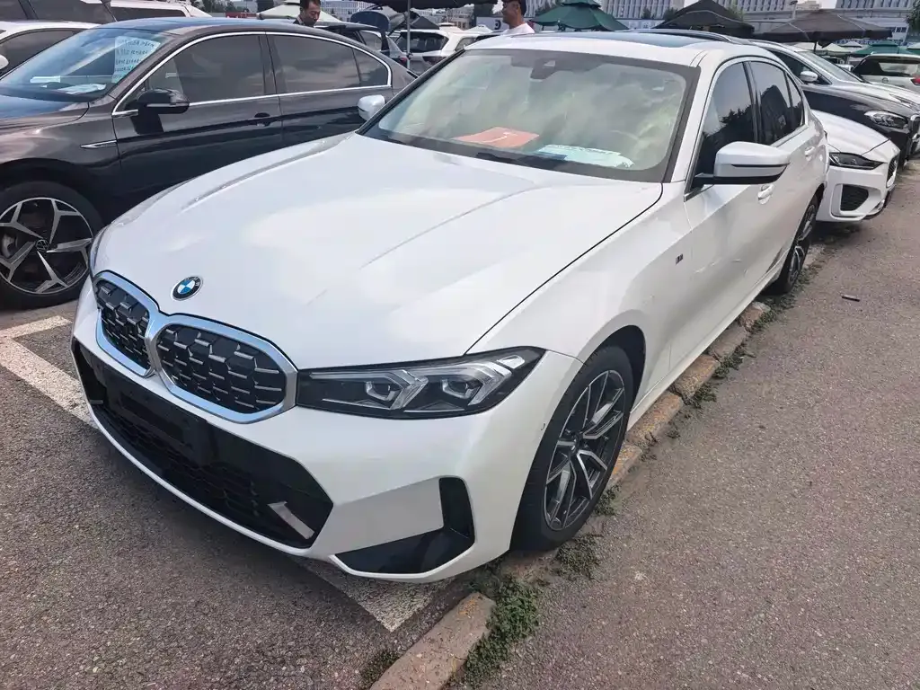 BMW 3 Series — фото 1