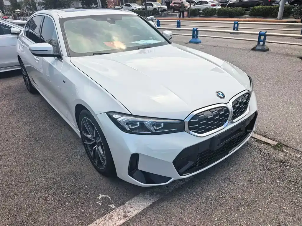 BMW 3 Series — фото 10
