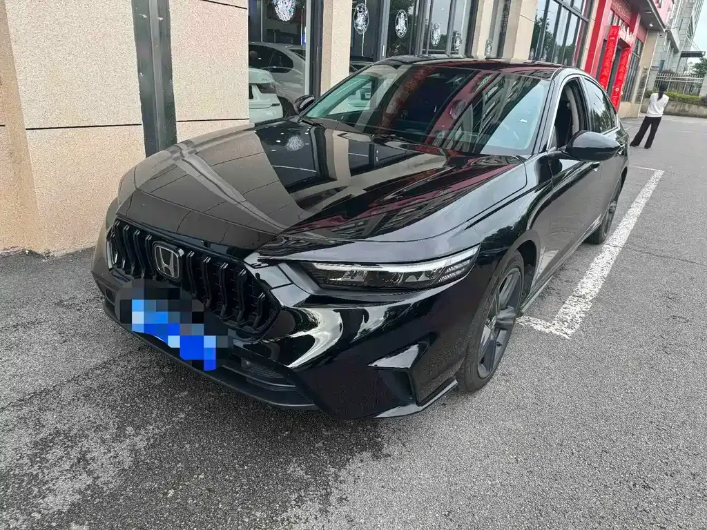 Honda Inspire — фото 1