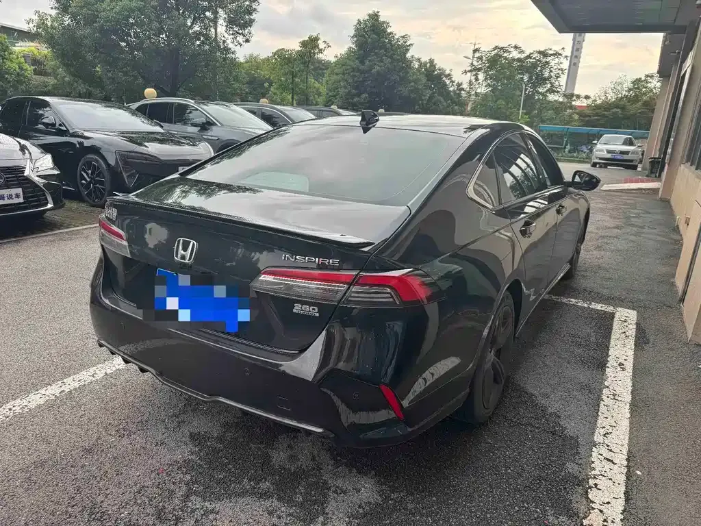 Honda Inspire — фото 10