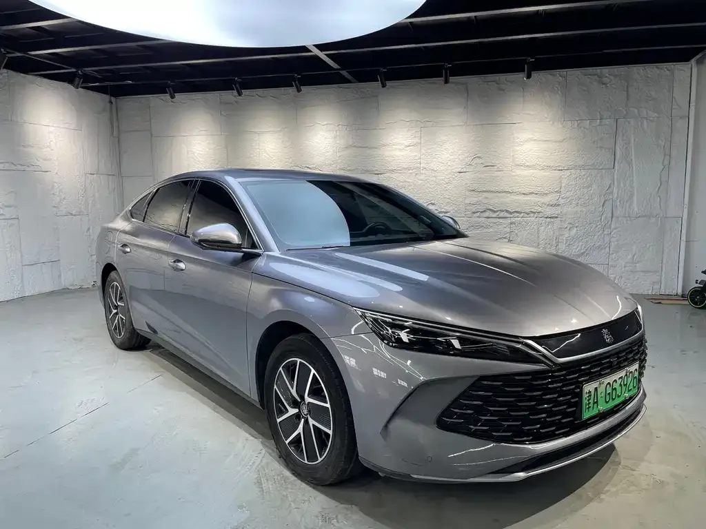 BYD Qin L — фото 6