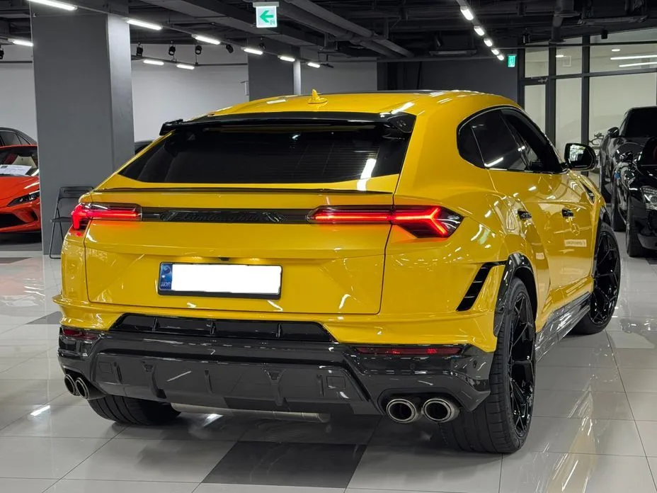 Lamborghini Urus 2024 из KR, фото 2