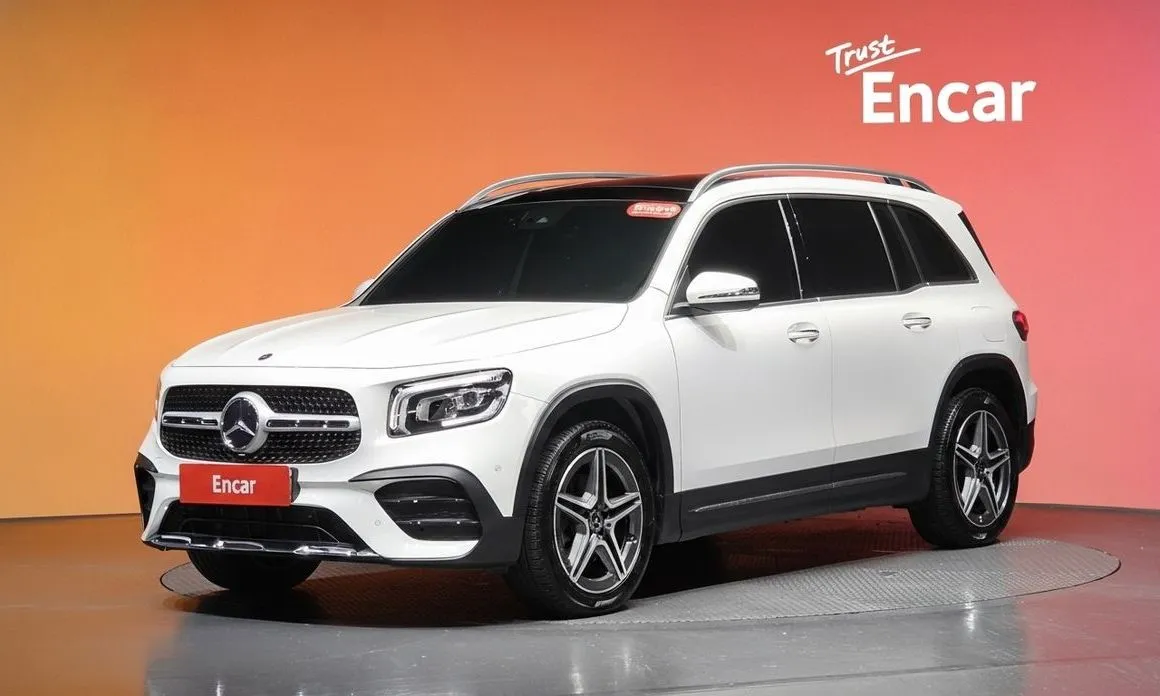Mercedes-Benz GLB-Class — фото 1