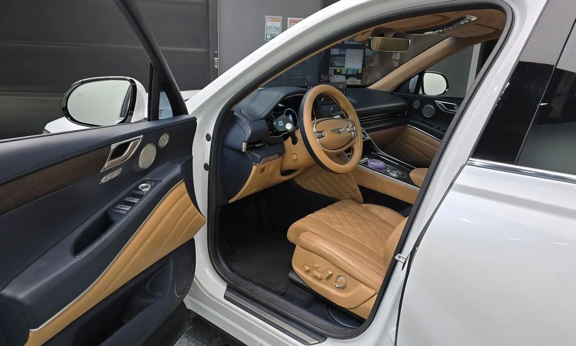 Genesis GV80 — фото 10