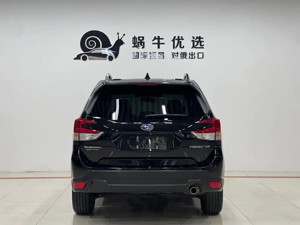 Subaru Forester 2022 из CN, фото 2