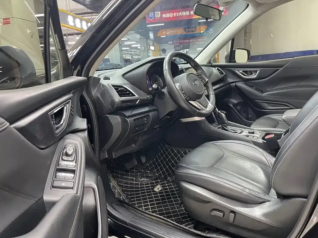 Subaru Forester 2022 из CN, фото 9