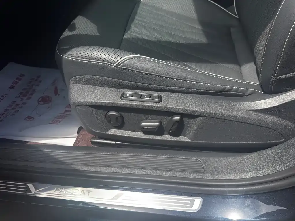 Volkswagen Passat — фото 3