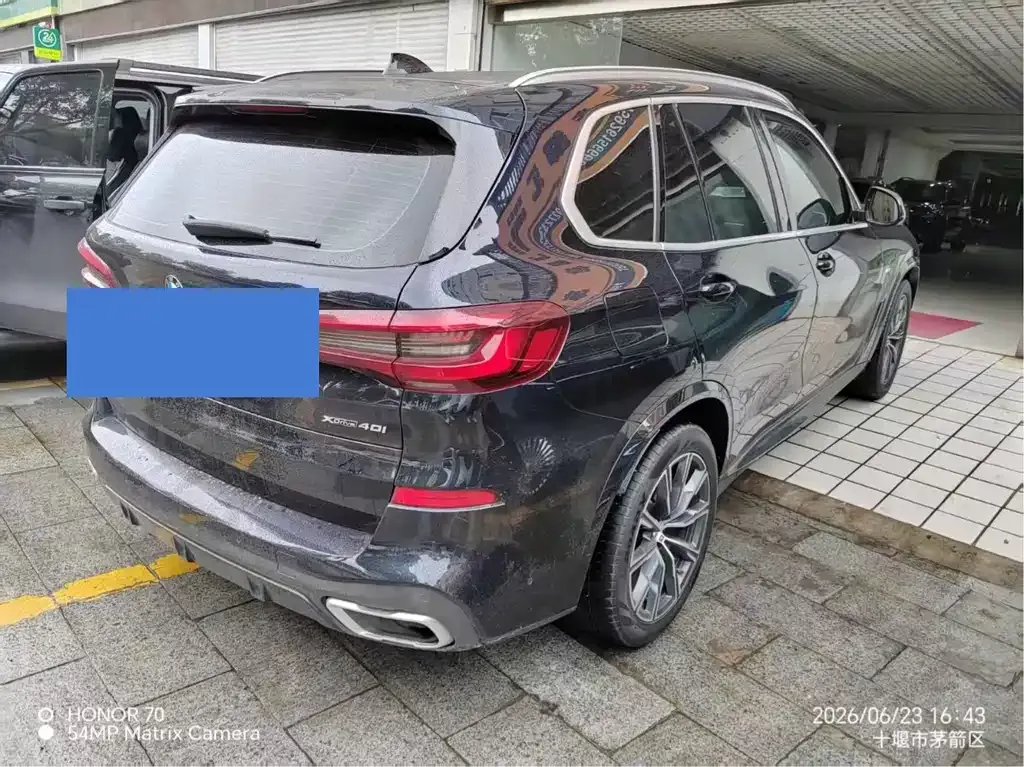 BMW X5 (Import) — фото 7