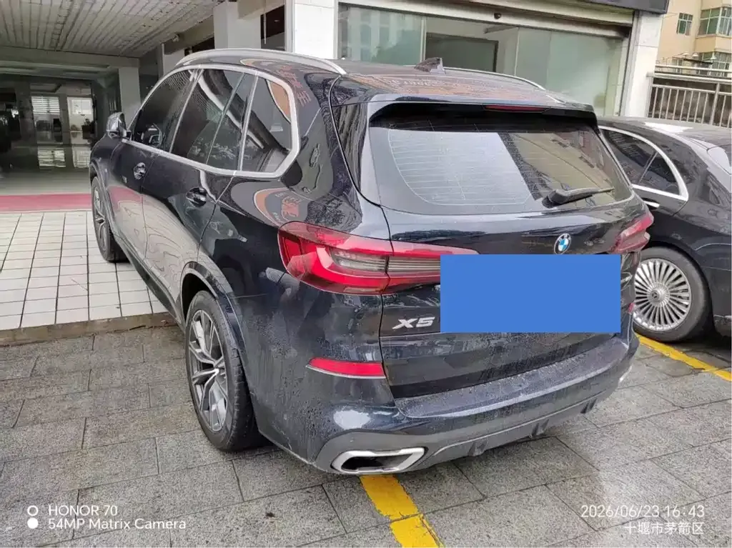 BMW X5 (Import) — фото 3