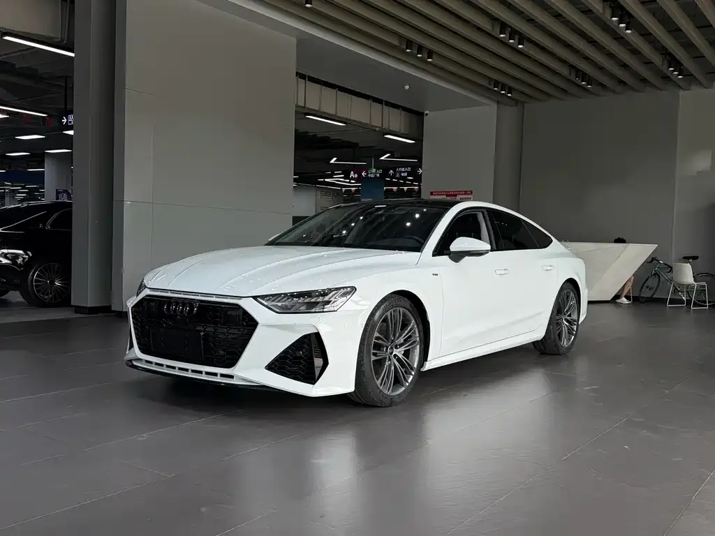 Audi A7 — фото 1