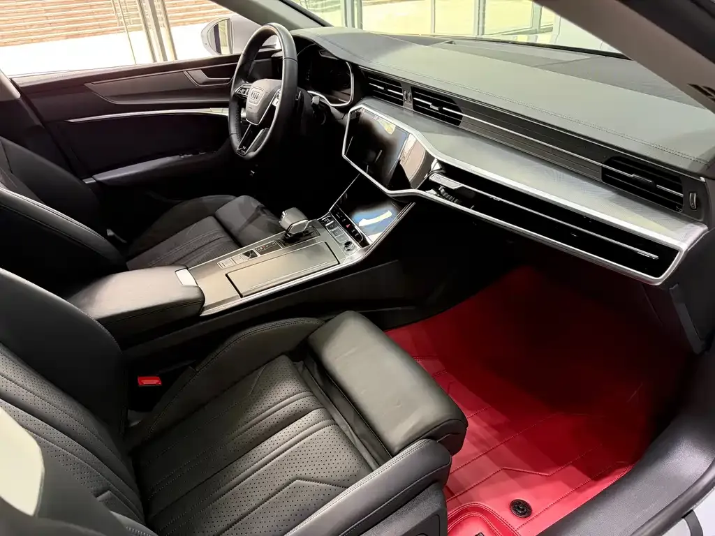Audi A7 — фото 10