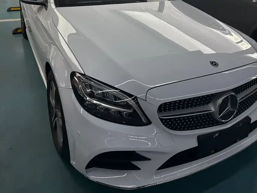 Mercedes-Benz C-Class — фото 1