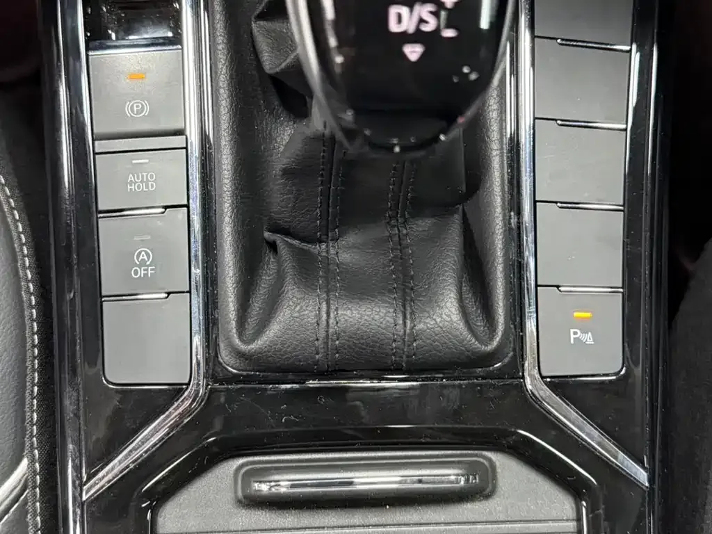 Volkswagen Passat — фото 4