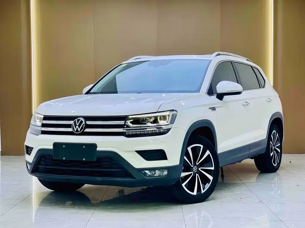 Volkswagen Tharu — фото 1