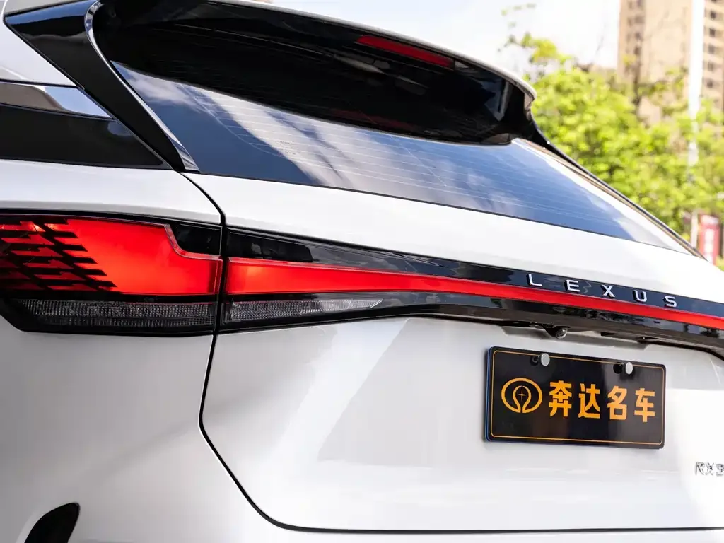 Lexus RX — фото 5