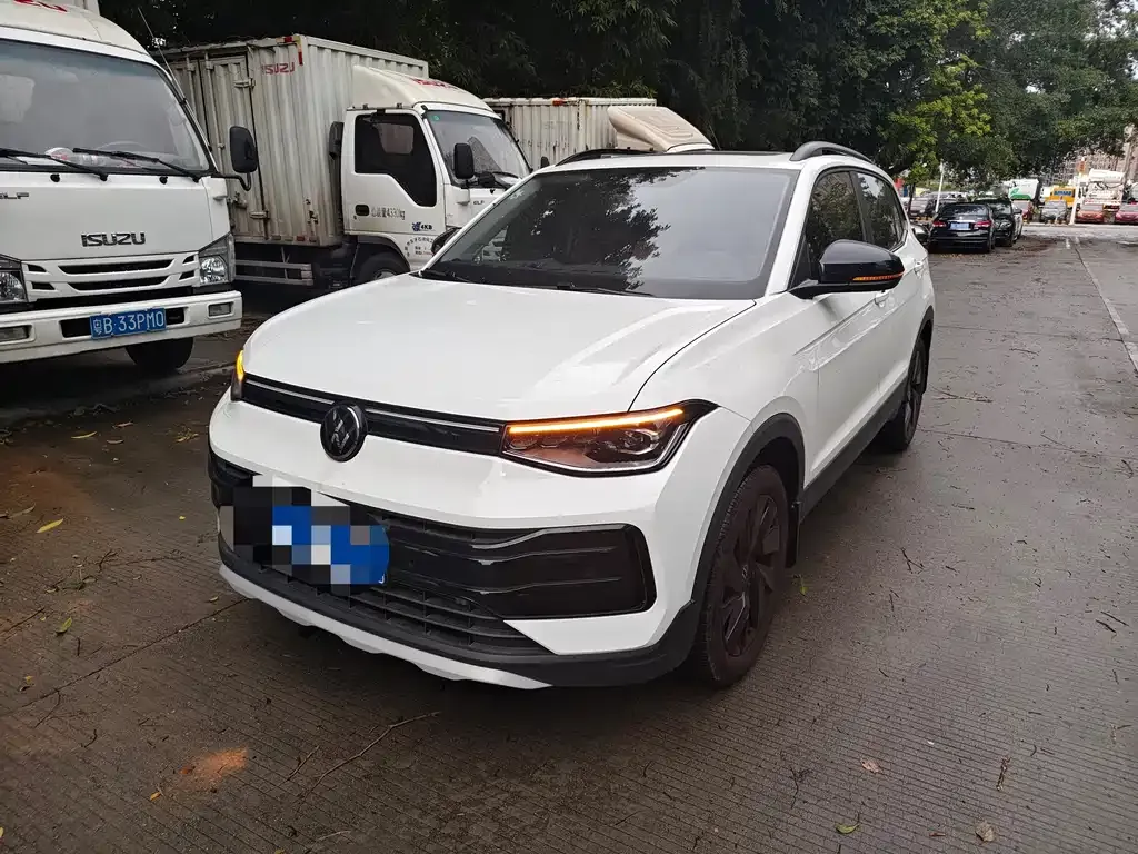 Volkswagen Tharu — фото 1