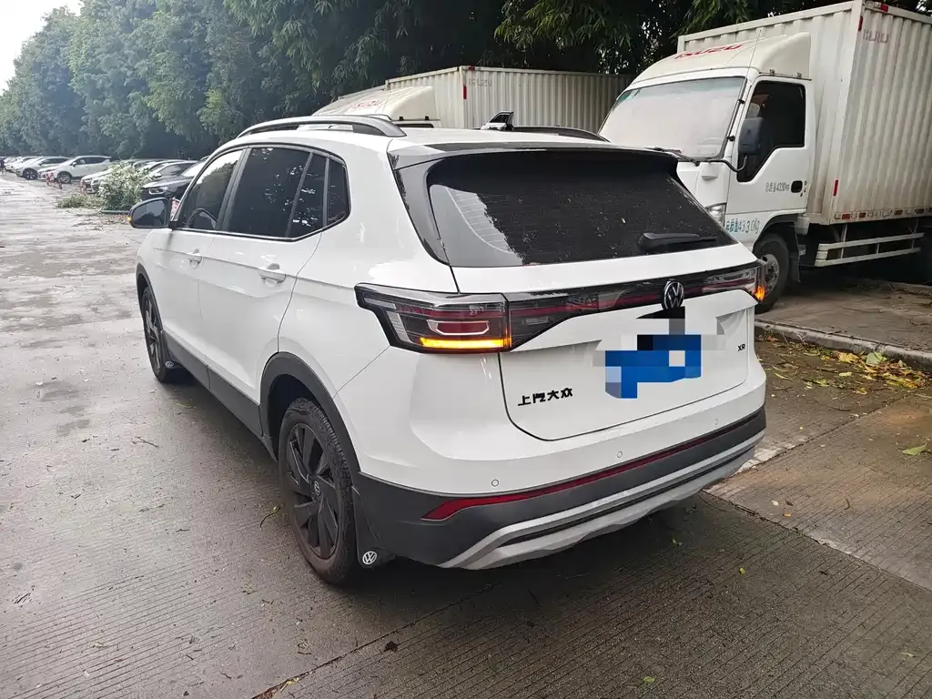 Volkswagen Tharu — фото 7