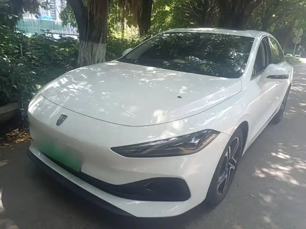 Roewe D7 — фото 3