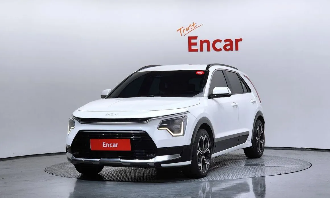 Kia Niro — фото 1