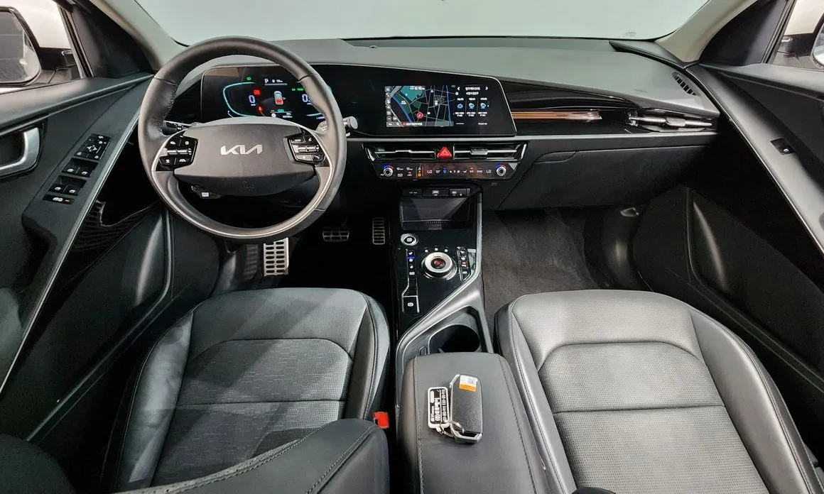 Kia Niro — фото 10