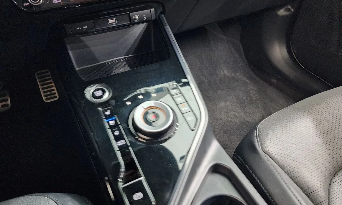 Kia Niro — фото 2