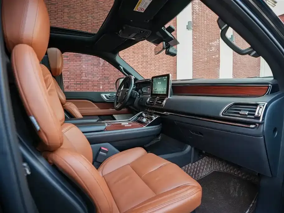 Lincoln Navigator 2022 из CN, фото 9