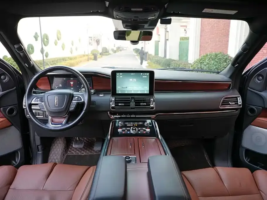 Lincoln Navigator 2022 из CN, фото 3