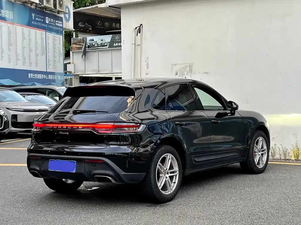 Porsche Macan — фото 3
