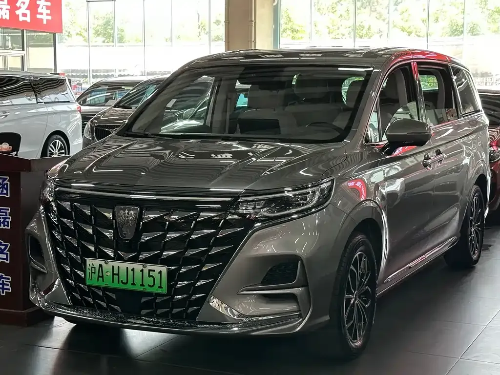 Roewe iMAX8 New Energy — фото 1