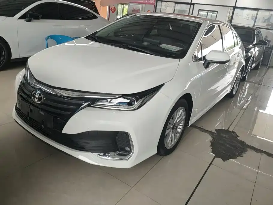 Toyota Allion — фото 1