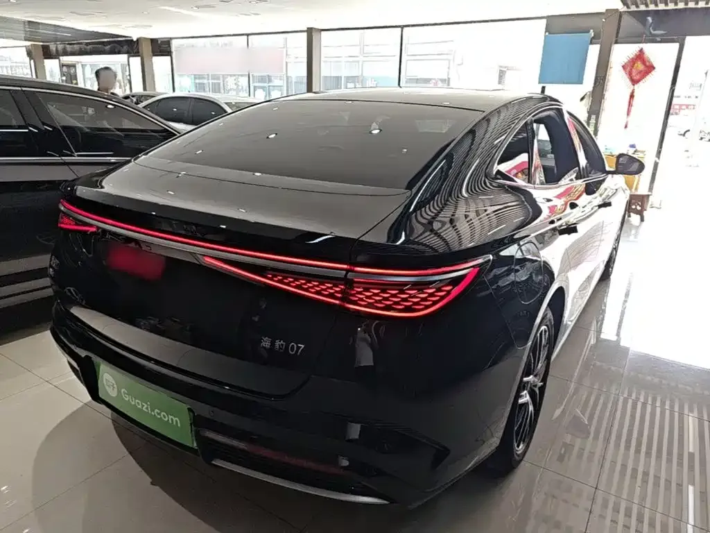 BYD Seal 07 DM-i — фото 4