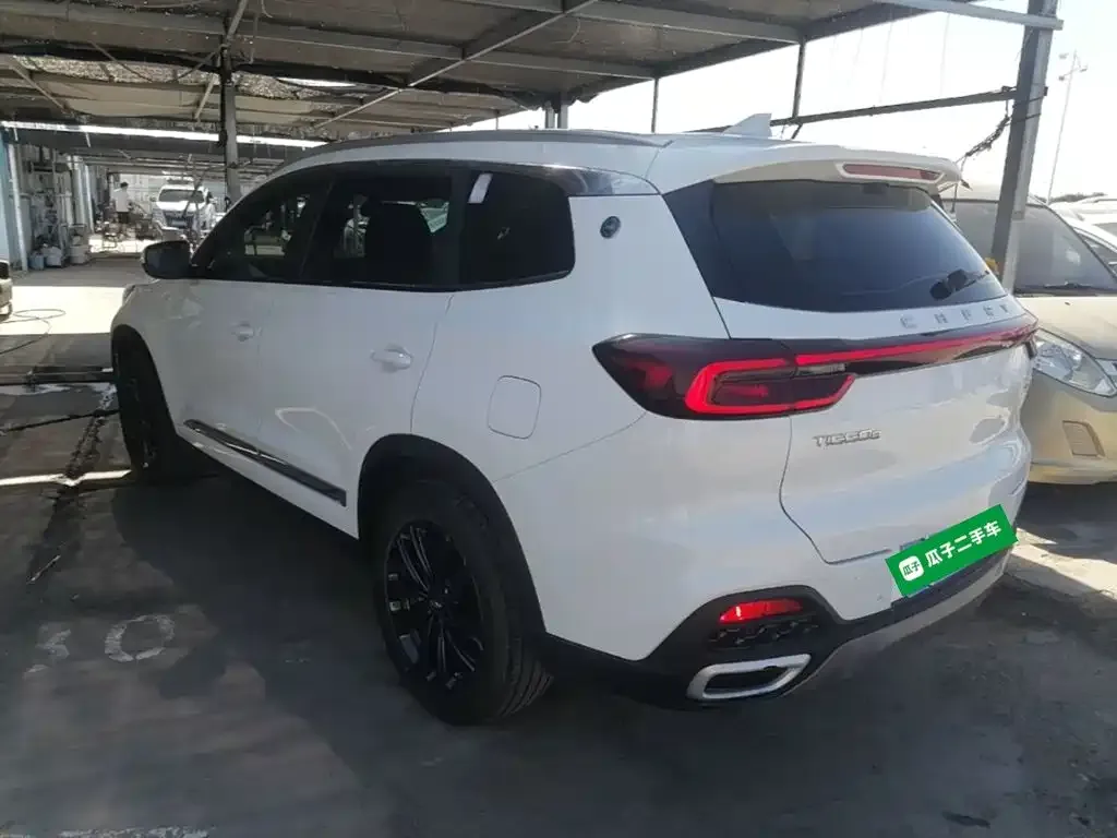 Chery Tiggo 8 — фото 9
