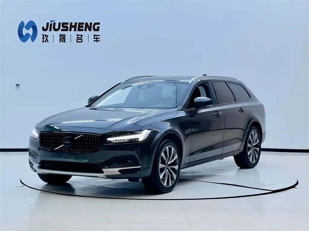 Volvo V90 — фото 1