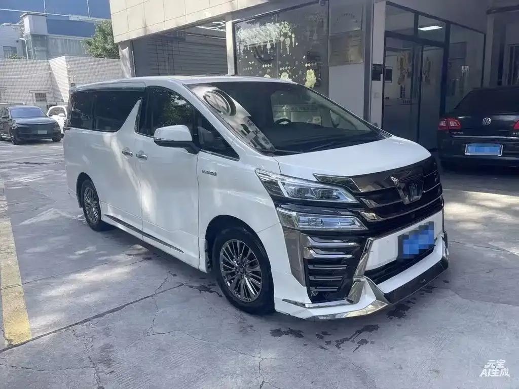 Toyota Vellfire — фото 7