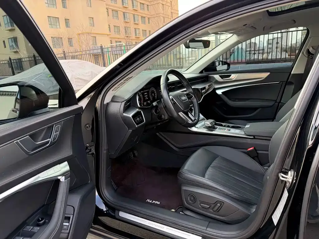 Audi A6 (Import) — фото 9