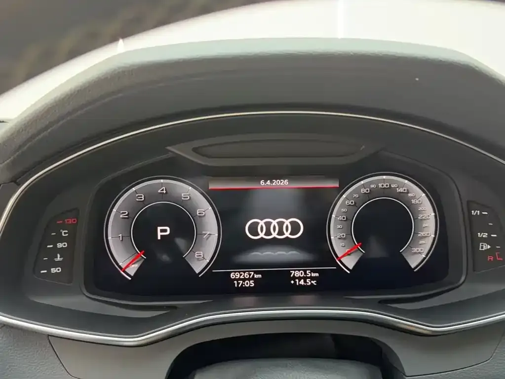 Audi A7L 2024 из CN, фото 6