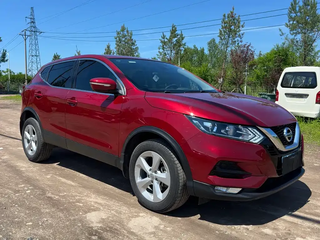Nissan Qashqai — фото 5