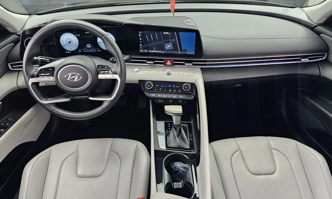 Hyundai AVANTE — фото 9
