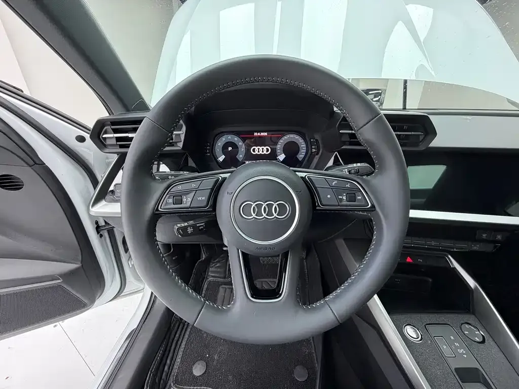 Audi A3 — фото 8