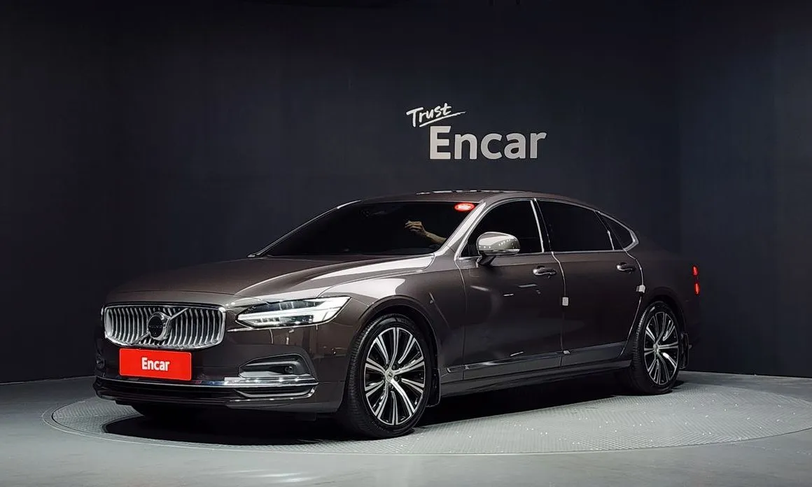 Volvo S90