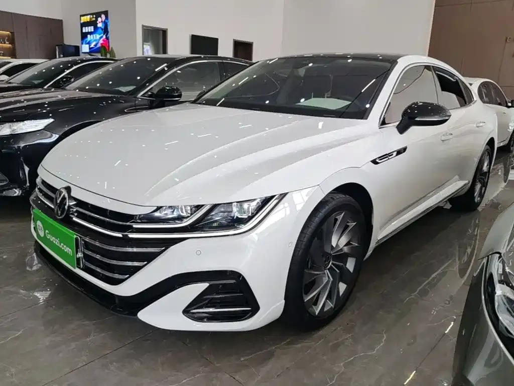 Volkswagen CC — фото 1